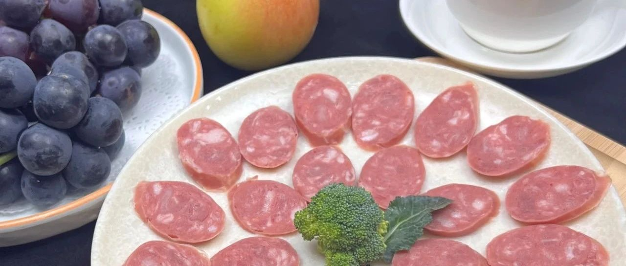 胖東來同款的鹵肉腸，紅甲的黑胡椒味和原味也很絕！